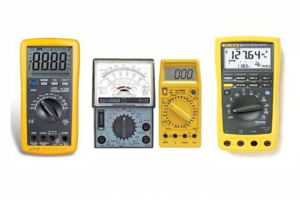 Hur maximerar man användningen av en digital multimeter vid elektriska tester?